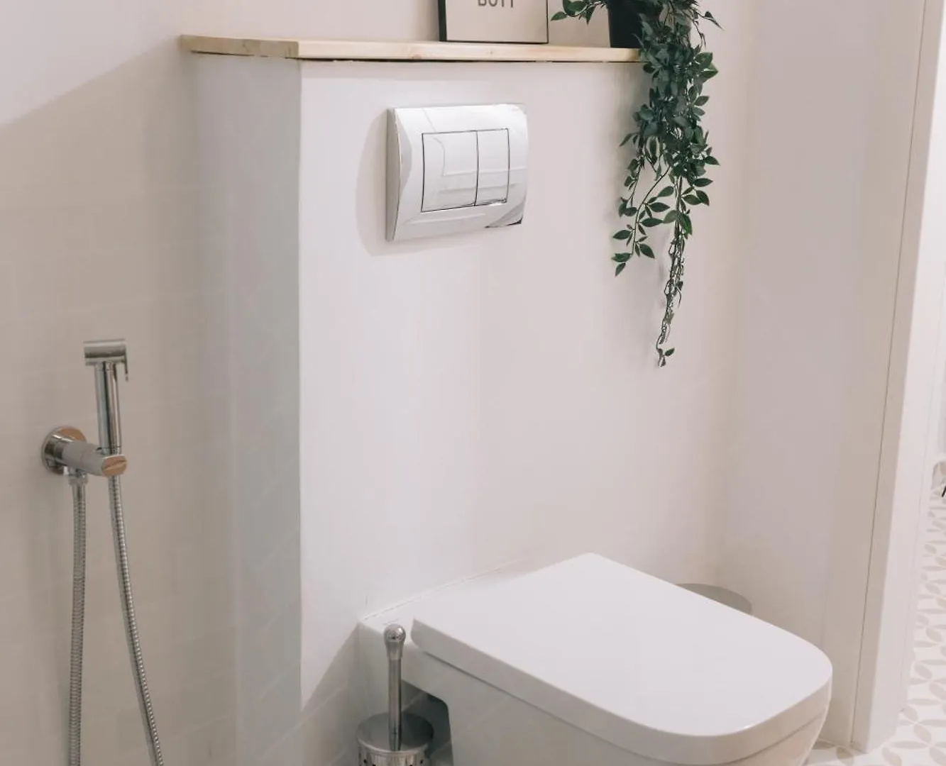 Simplicity Studio Universitate 부쿠레슈티 루마니아
