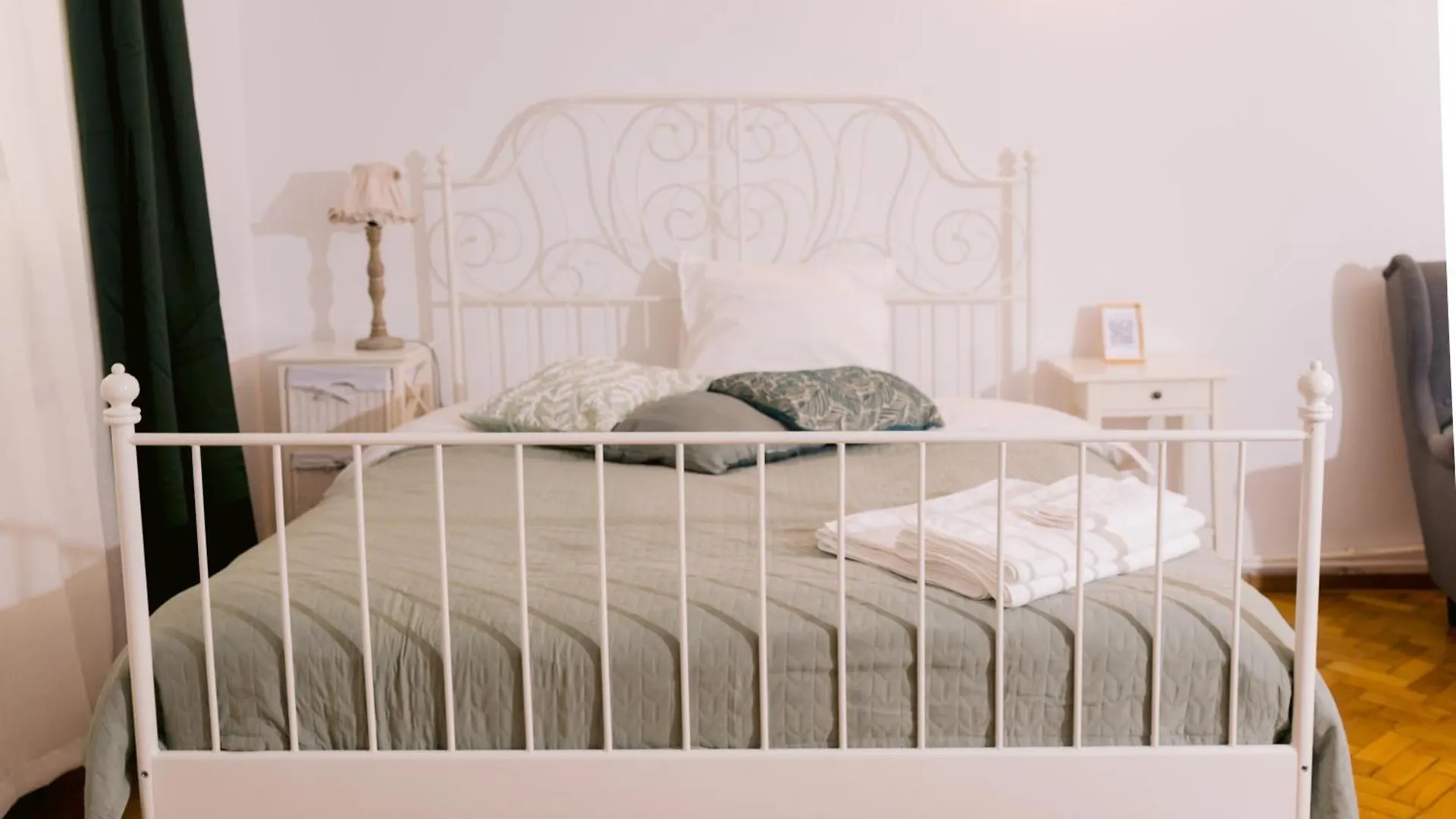 Simplicity Studio Universitate 부쿠레슈티 아파트