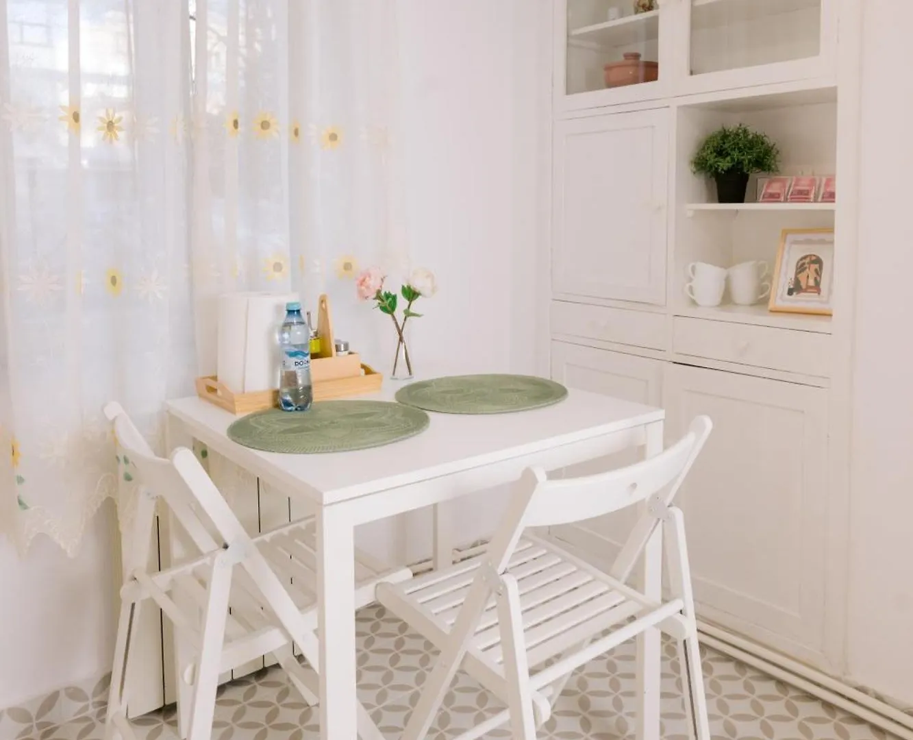 Simplicity Studio Universitate 부쿠레슈티